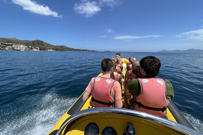 1 Hour of Adrenaline and Speedboat adventure in Alcúdia - The return ride and the guide’s role
