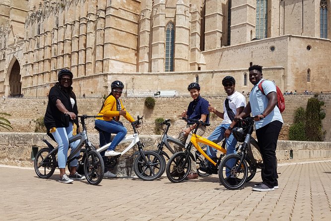 3 Hours E-Bike Tour in Palma - Meeting point, timing, and port-day planning