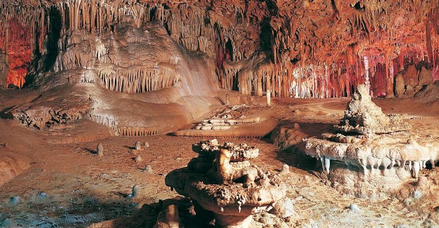 Alcudia: Half-day Caves of Hams, Blue Caves and documentary - Key points to know before booking