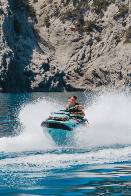 Alcudia: Jet Ski Tour to Lighthouse Island with photos - Learning to handle the jet ski