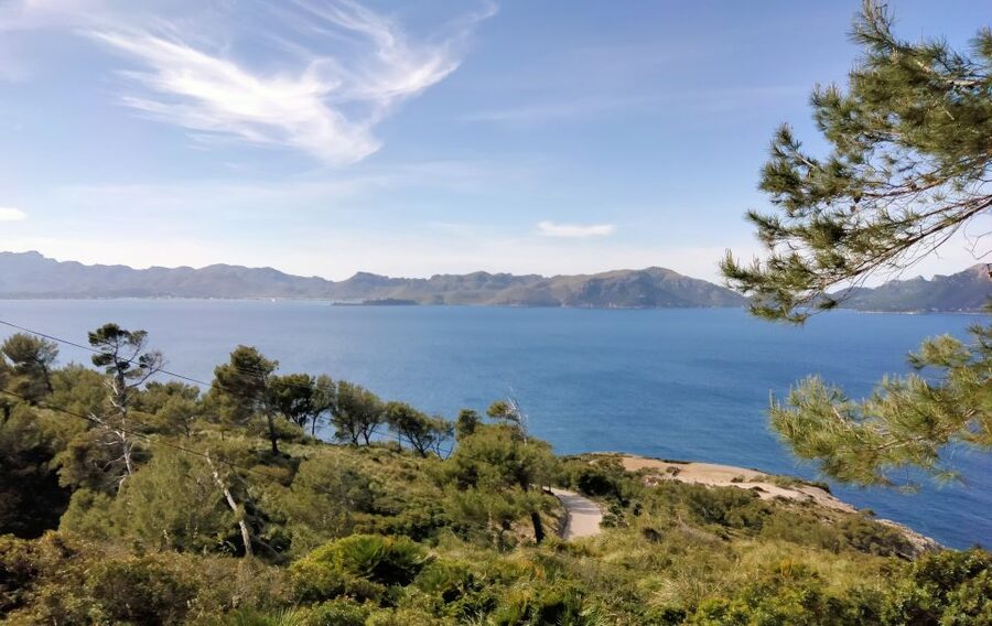 Alcudia: Quad Sightseeing Tour with Viewpoints - Es Barcares and Alcudia Old Town complete the loop