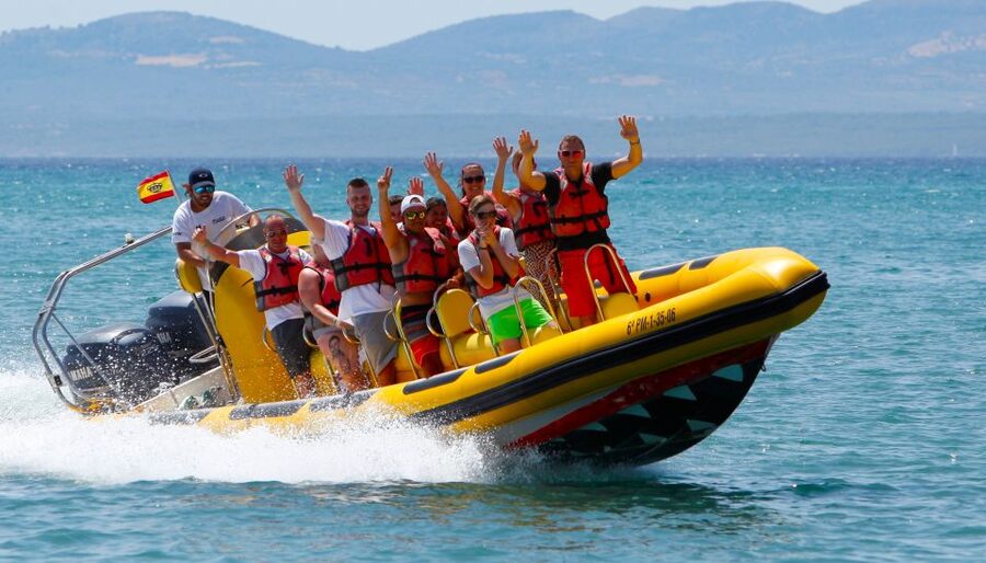 Alcudia: Speedboat Tour of Northern Mallorca & Hotel Pickup - Key points to know before booking