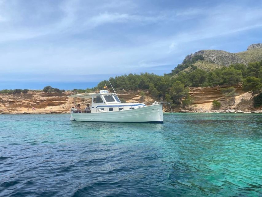 Alcudia: Traditional Wooden Boat Trip with Snorkeling - Why a small llaut makes this Alcúdia cruise different