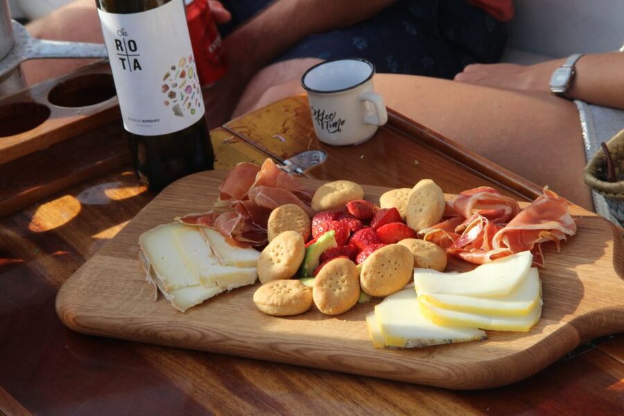 Alcudia: Traditional Wooden Boat Trip with Snorkeling - Who should book this boat trip?