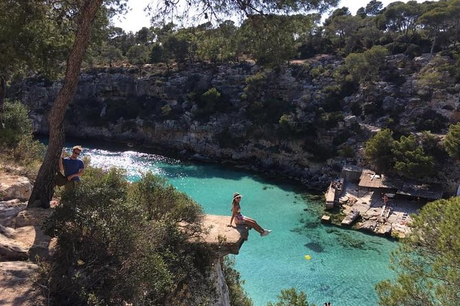 Beach Tours Mallorca. The Happy Vans. - Who will get the most from this outing