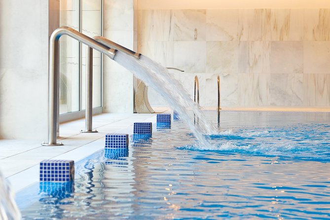 Best Friends Ritual: mini facial + aromatherapy massage + day SPA + glass cava - Is $131.25 per person fair?