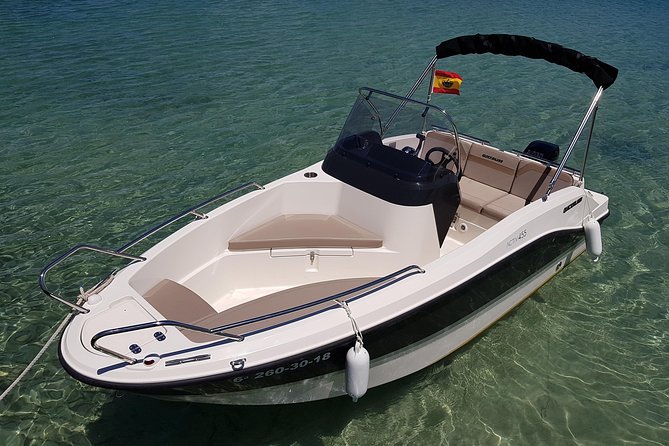 Boat rental without license - B450 'Theia' (4p) - Can Pastilla - What four hours on Theia feels like