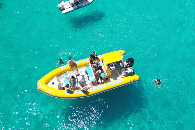 Boat tour Cala Figuera, Es Pontas, Caló de Moro, Cala Marmols - What makes this boat trip worth considering