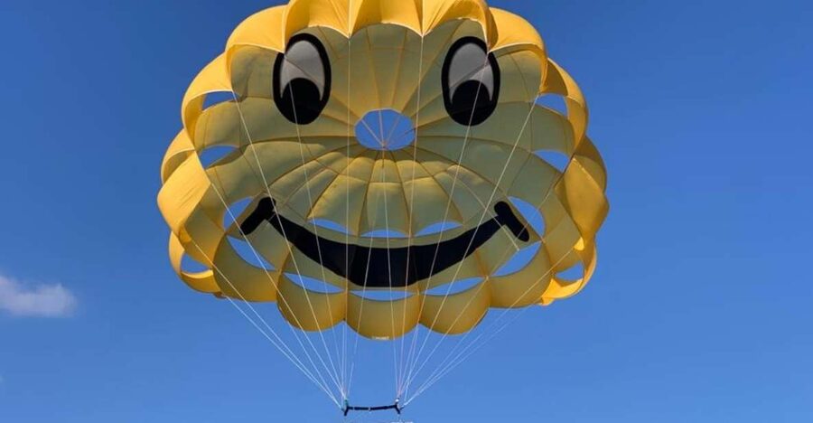 Cala Bona: Parasailing Experience - Taking off from Cala Bona by speedboat