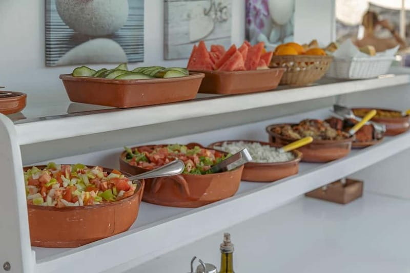 Cala Rajada: Boat Excursion with Drinks and Food - What the High Rating Means for Your Decision