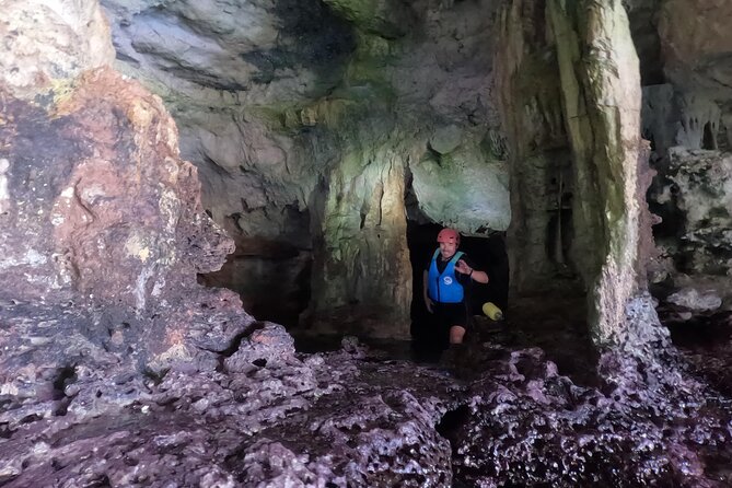 Cala Varques: Guided kayak Sea caves expedition & snorkeling - Why Cala Romantica makes a good launch point