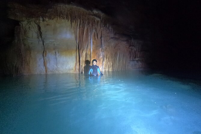 Cala Varques: Guided kayak Sea caves expedition & snorkeling - Cala Varques brings the snorkeling break