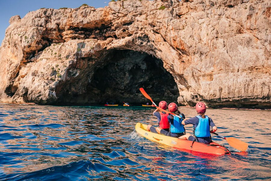 Cala Varques: Guided Sea Caves Kayak & Snorkeling Expedition - How to prepare for the three hours