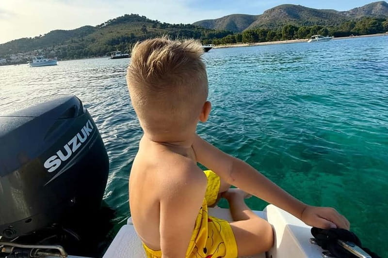 Can Picafort: Private Boattrip - Snorkeling-Beach- Caves - How private is the experience?