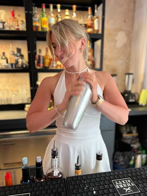 Cocktail course Mallorca - Adding a meal at Sapoorito