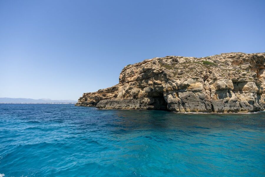 El Arenal, Mallorca: Bay of Palma Boat Tour with Snorkeling - Leaving Playa del Arenal and following the southern coast