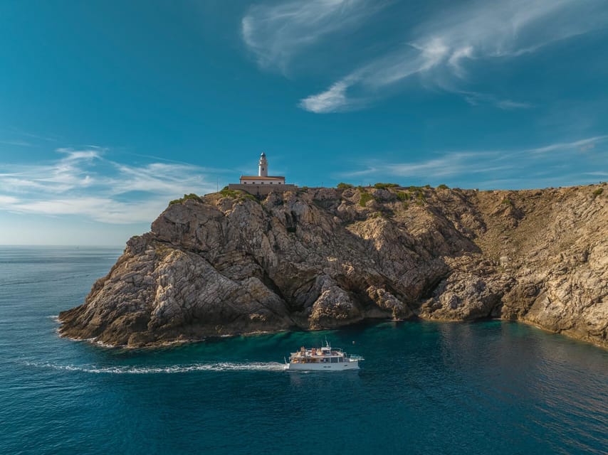 Excursión en barco por la tarde con bebidas y snacks - Who should book the Cala Ratjada boat trip
