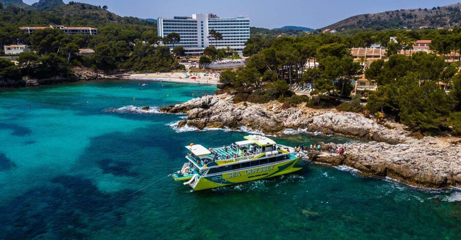 Font de Sa Cala: East Coast Glass-Bottomed Catamaran Tour - Key points to know before booking