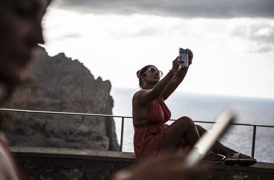 From Alcudia: Sunset Formentor Tour with Cava - Who will enjoy this Formentor evening?