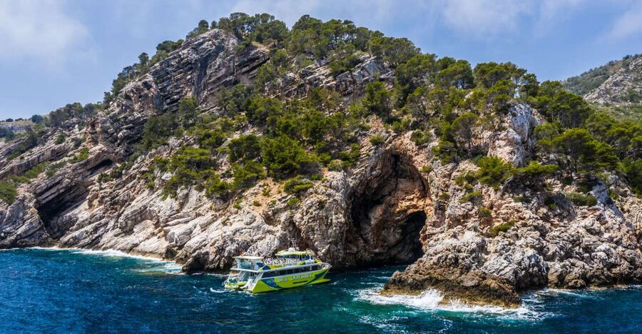 From Cala Ratjada: East Coast Glass-Bottom Boat Trip - Leaving Cala Ratjada for Font de sa Cala