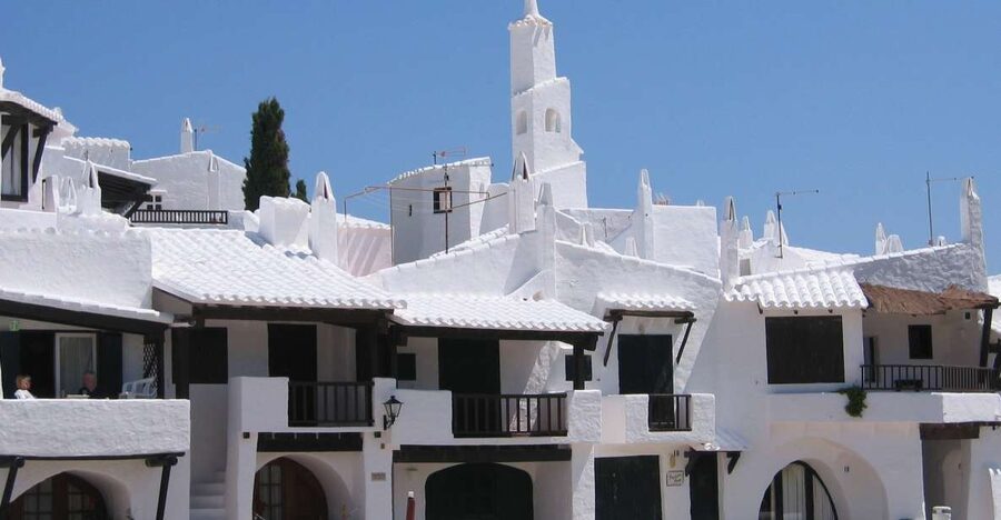 From Mallorca: Guided Day Trip to Menorca - Returning to Ciutadella for the Old Town