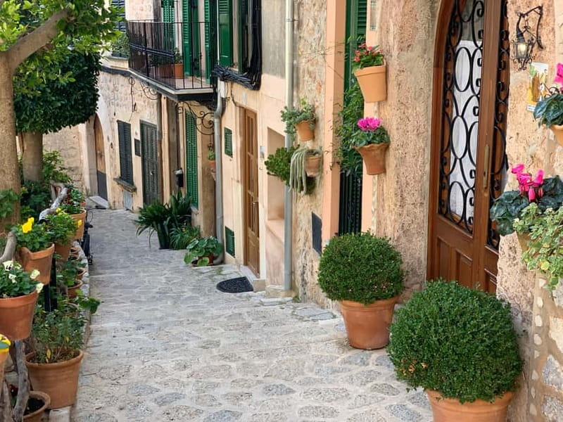 From Palma: Valldemossa Tour and Mountain Viewpoint Hike - Coca de Patata, a small but worthwhile finish