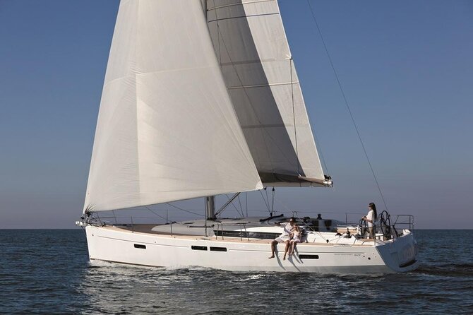 Full Day Cruise on Sailing Boat in Mallorca - Cala Figuera opens the southern coast