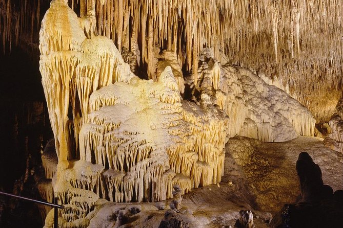 Full day tour to the Caves of Drach and Caves of Hams in Mallorca - Porto Cristo gives the day some breathing room