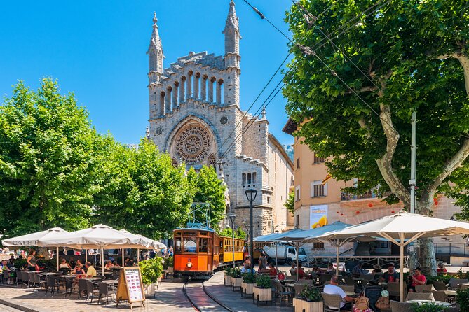 Full Day Tour to the Island of Mallorca - The mountain road back across Mallorca