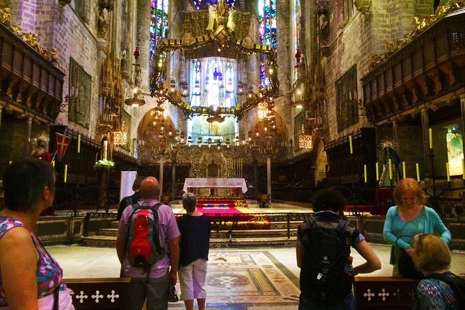 Gaudí and Modernist Art: Guided Tour in Palma de Mallorca - Timing: allow between two and a half and three hours