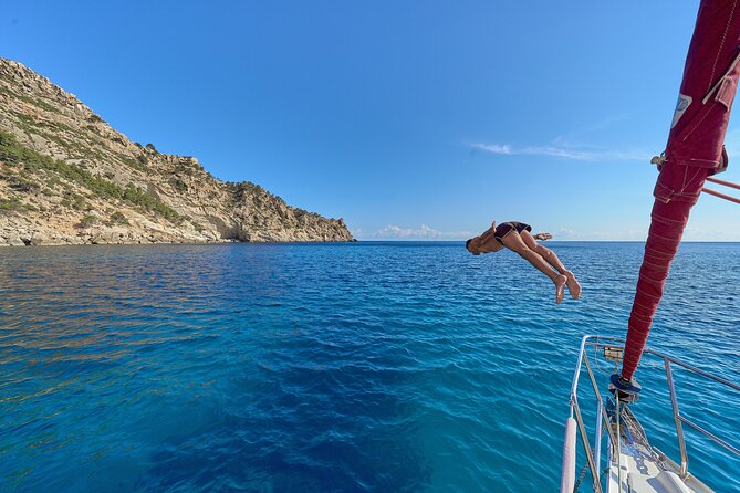 Half day on a private sailboat in Mallorca (port d'andratx) - Tapas, cava, and the easygoing part of the day