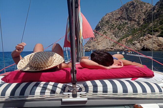Half day on a private sailboat in Mallorca (port d'andratx) - Four hours: how the timing works