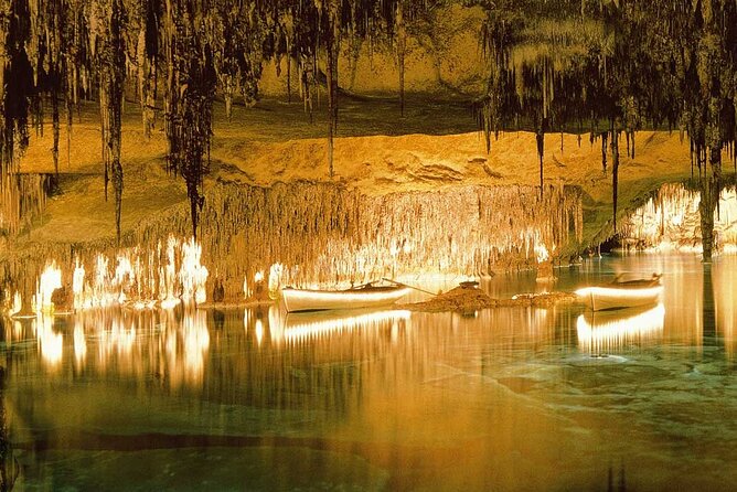 Half Day Tour Bus to the Caves of Drach - Getting there by coach from Mallorca