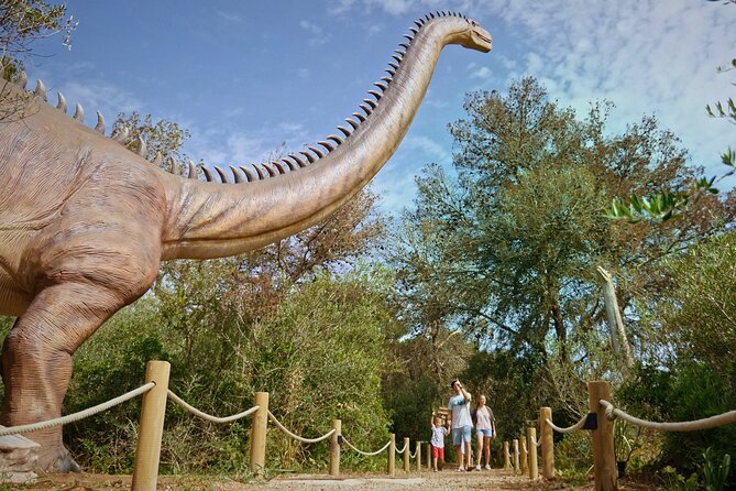 Half Day Tour to Dinosaur Land in Mallorca - The children’s show and play areas add real value