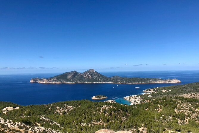 Hiking Tour into the sunset - Port Andratx to Sant Elm - Arriving in Sant Elm at the foot of the Tramuntana