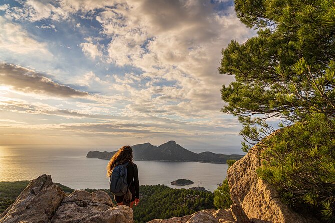 Hiking Tour into the sunset - Port Andratx to Sant Elm - Guide support and the value of a small group