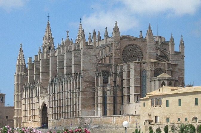 Jetski Tour to the Emblematic Palma Cathedral - From Cala Gamba to Palma Cathedral by Jet Ski