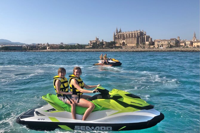 Jetski Tour to the Emblematic Palma Cathedral - What to Wear and What to Bring