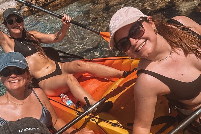 Kayak Tour with Caves, Snorkeling and Picnic (+ Cliff Jump) - How demanding is the kayaking?