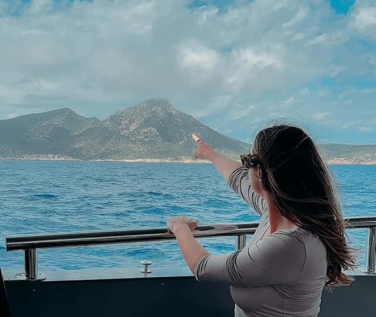 Majorca: Visit the Natural Park of Dragonera Island by boat - The 15-minute crossing to Sa Dragonera