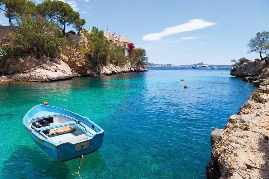 Mallorca: 2-Hour Coastline & Malgrat Islands Catamaran Tour - Choosing between the three Santa Ponça boarding points