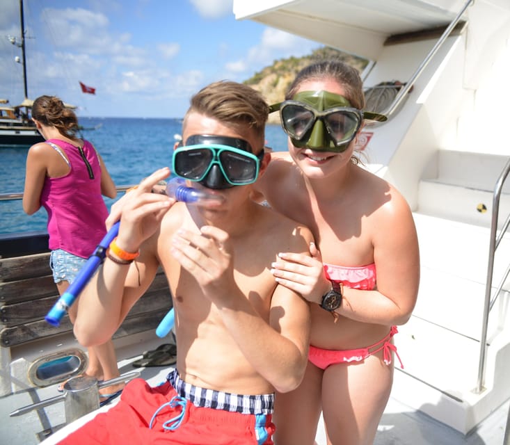 Mallorca: 2-Hour Dolphin Watching Cruise & Glass-Bottom Boat - Is $37 a fair price?