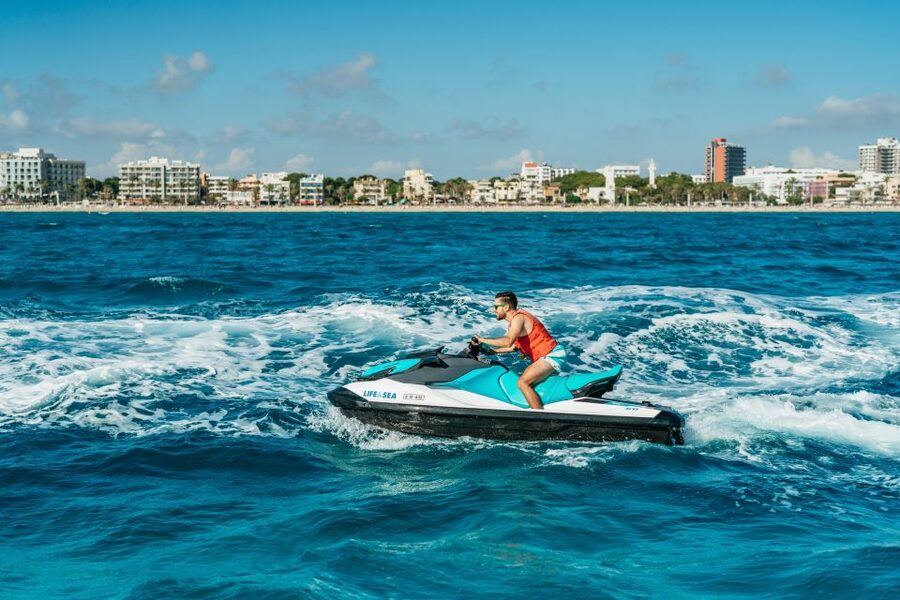 Mallorca: 25-Minute Palma Beach Jet Ski Excursion - Age, swimming, and physical requirements