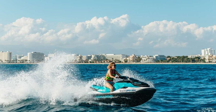 Mallorca: 25-Minute Palma Beach Jet Ski Excursion - Getting comfortable on a powerful jet ski