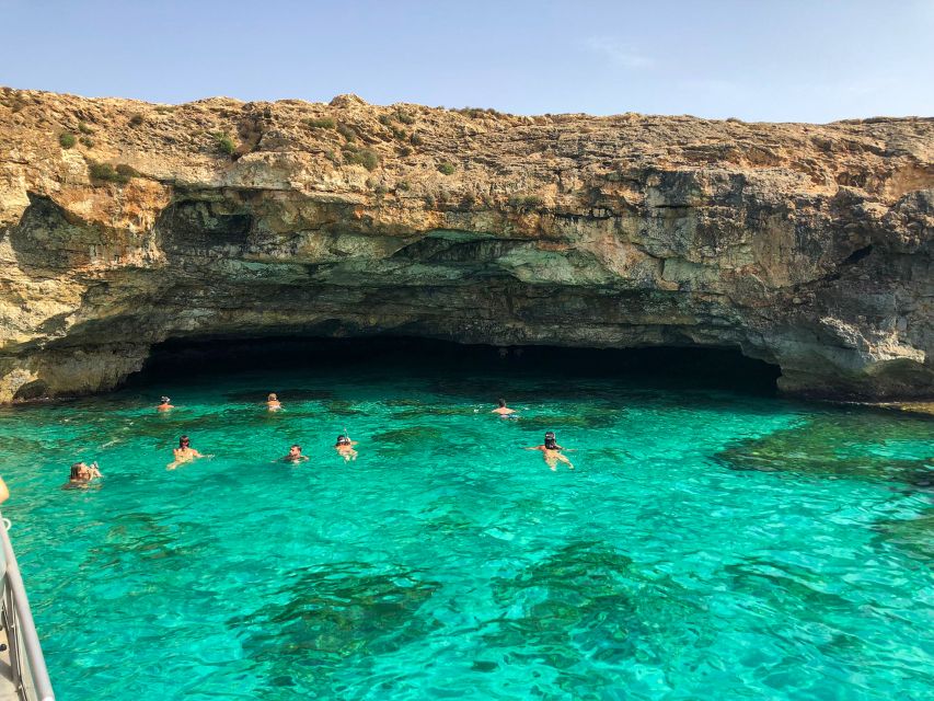 Mallorca: 3.5-Hour Boat Trip with Swimming and Snorkeling - The first sailing section: settle in and choose your spot