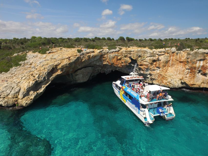 Mallorca: 4-Hour Eastern Coast Catamaran Cruise - Choosing the right departure pier