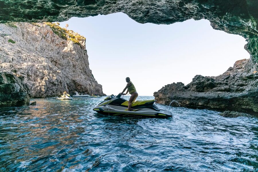 Mallorca Alcudia: Jack Sparrow Cave Jet Ski Tour - Alcudia Bay and the Aucanada coast