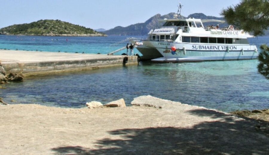 Mallorca: Alcudia Old Town, Market, and Formentor Beach - Alcudia old town and the traditional market
