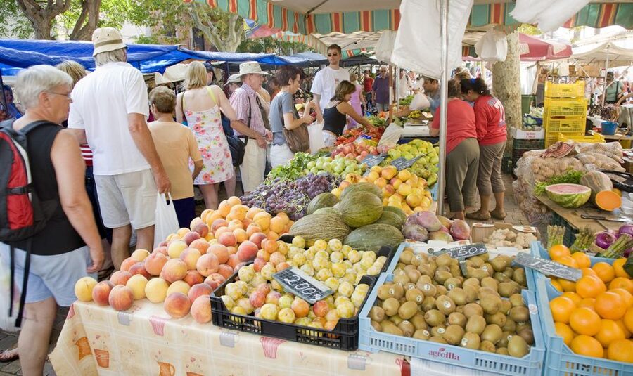 Mallorca: Alcudia Old Town, Market, and Formentor Beach - What the $67 price really includes