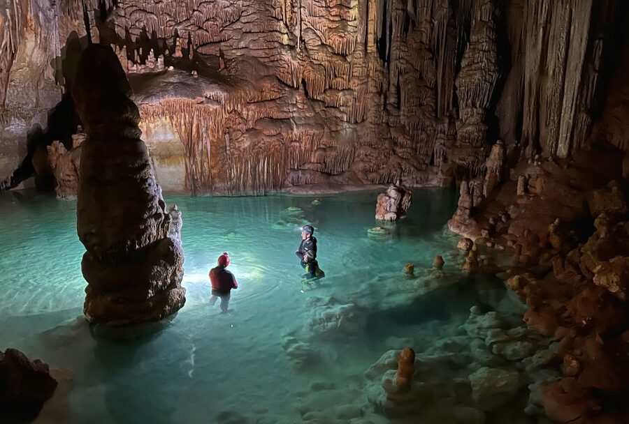 Mallorca: Aquatic Cave Exploration Guided Tour - Why this Mallorca cave trip is different